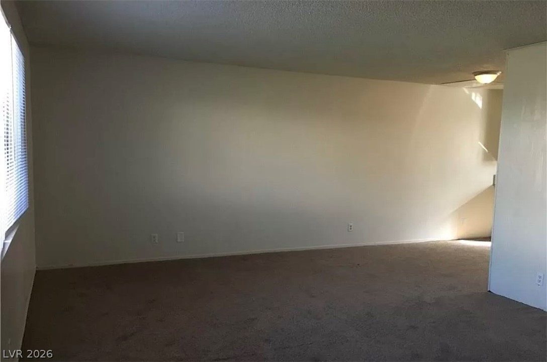 Photo 4 of 146 Greenbriar Townhouse Way