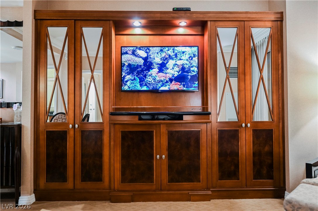 Photo 9 of 43, 125 E Harmon Avenue #1214
