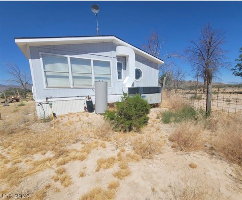 Photo 3 of 3021 Borax Avenue