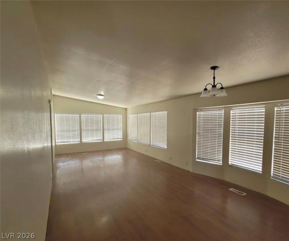 Photo 19 of 28, 3021 Borax Avenue