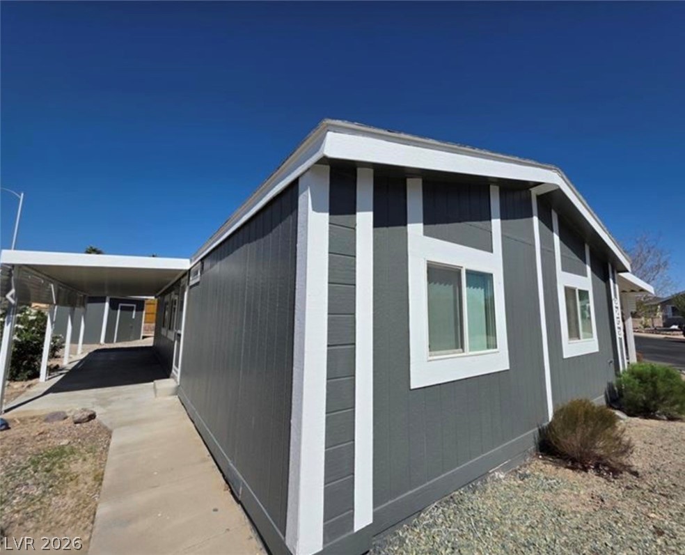 Photo 2 of 3253 Calanda Street