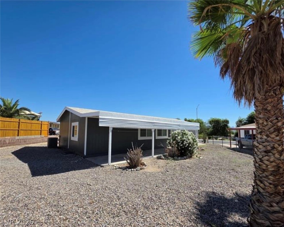 Photo 4 of 3253 Calanda Street