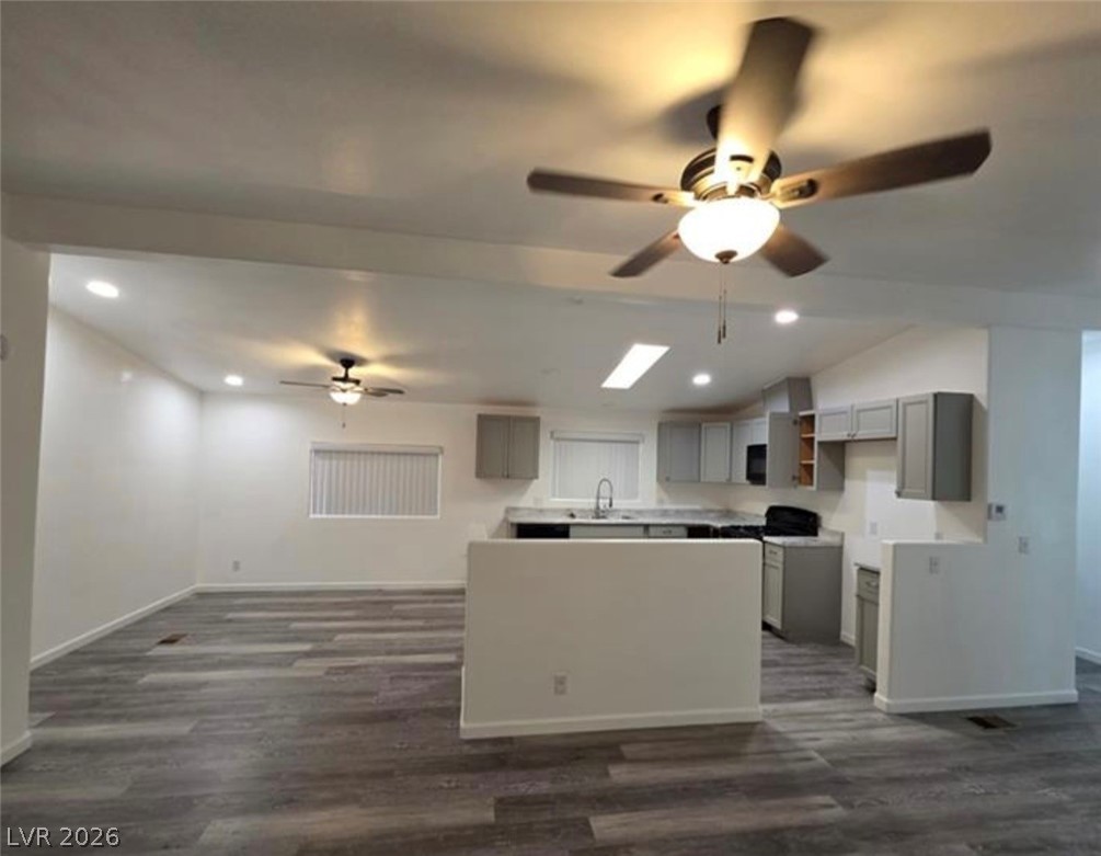 Photo 9 of 35, 3253 Calanda Street