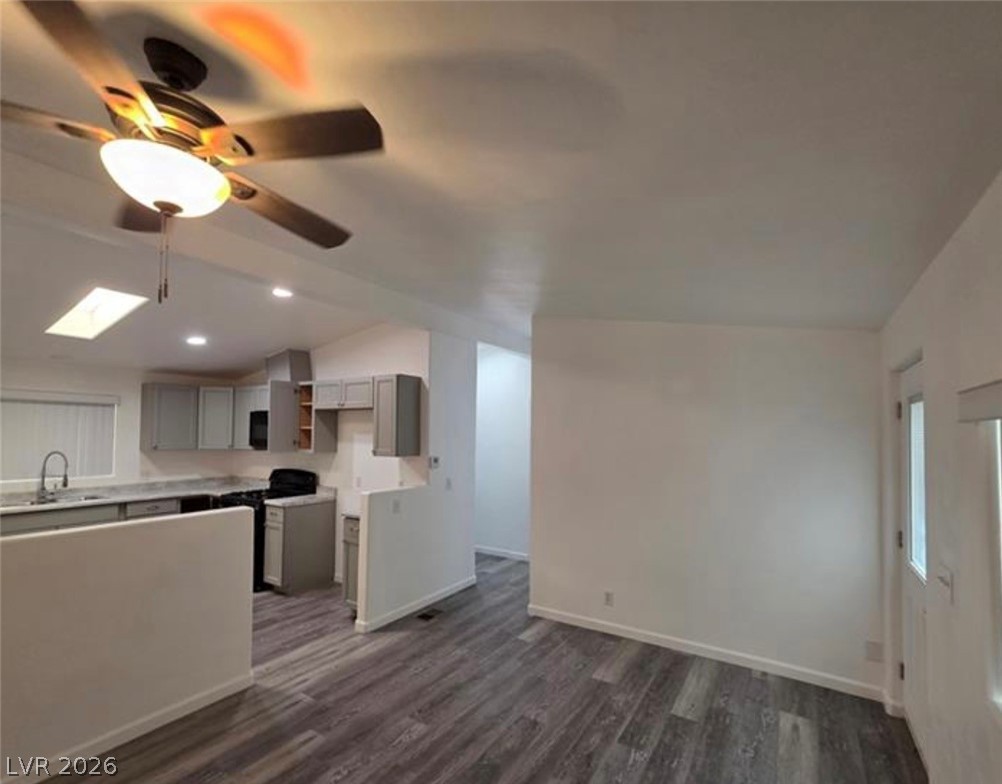 Photo 15 of 35, 3253 Calanda Street