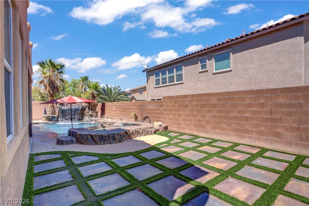 Photo 37 of 42, 6908 Fox Sparrow Court