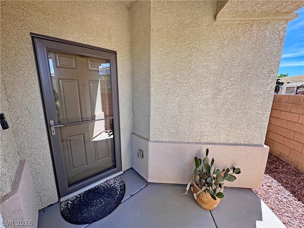 Photo 2 of 5165 E Lilia Avenue
