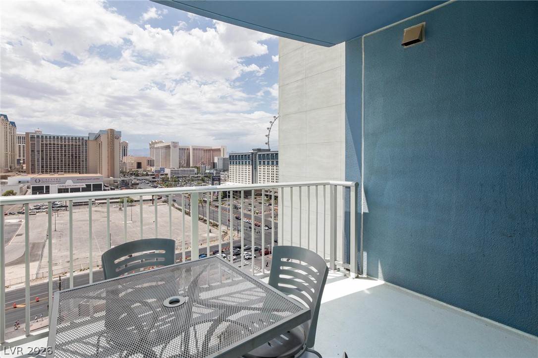 Photo 24 of 56, 211 E Flamingo Road #1018