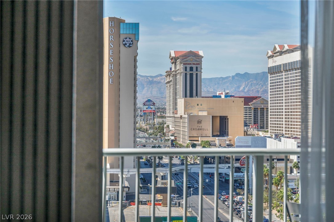 Photo 40 of 68, 211 E Flamingo Road #1103