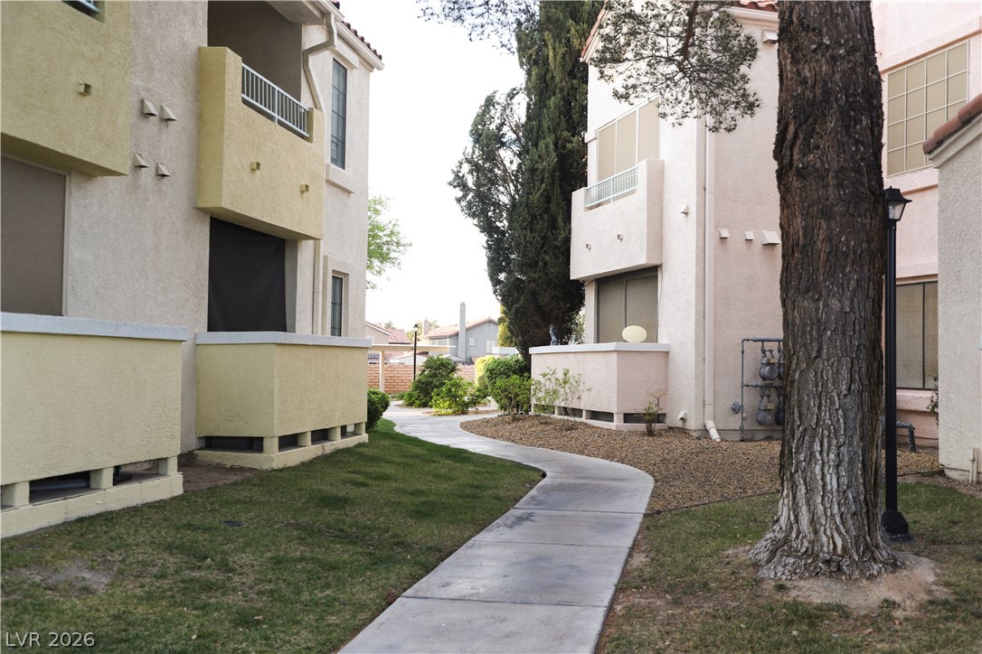 Photo 22 of 99, 4861 S Torrey Pines Drive #106