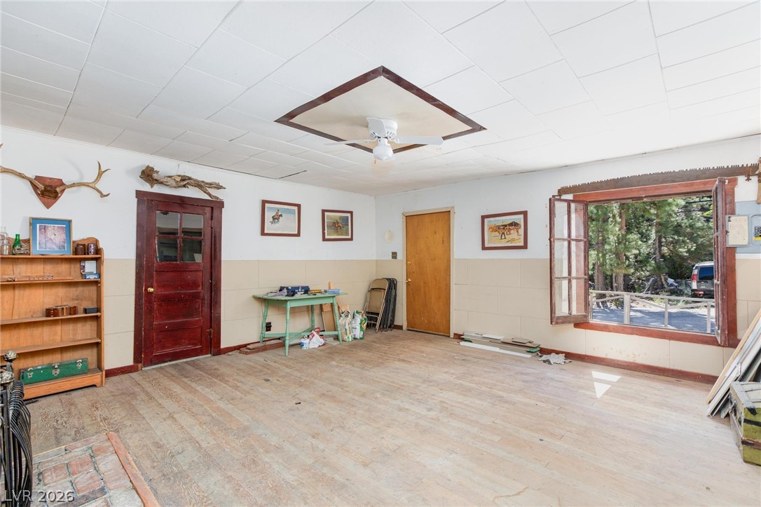 Photo 5 of 4430 Aspen Avenue
