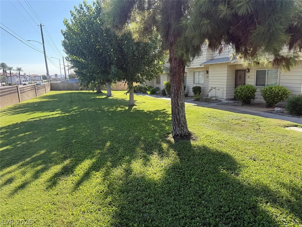 Photo 24 of 26, 4914 Larkspur Street