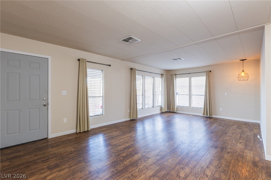 Photo 5 of 4557 Royal Ridge Boulevard