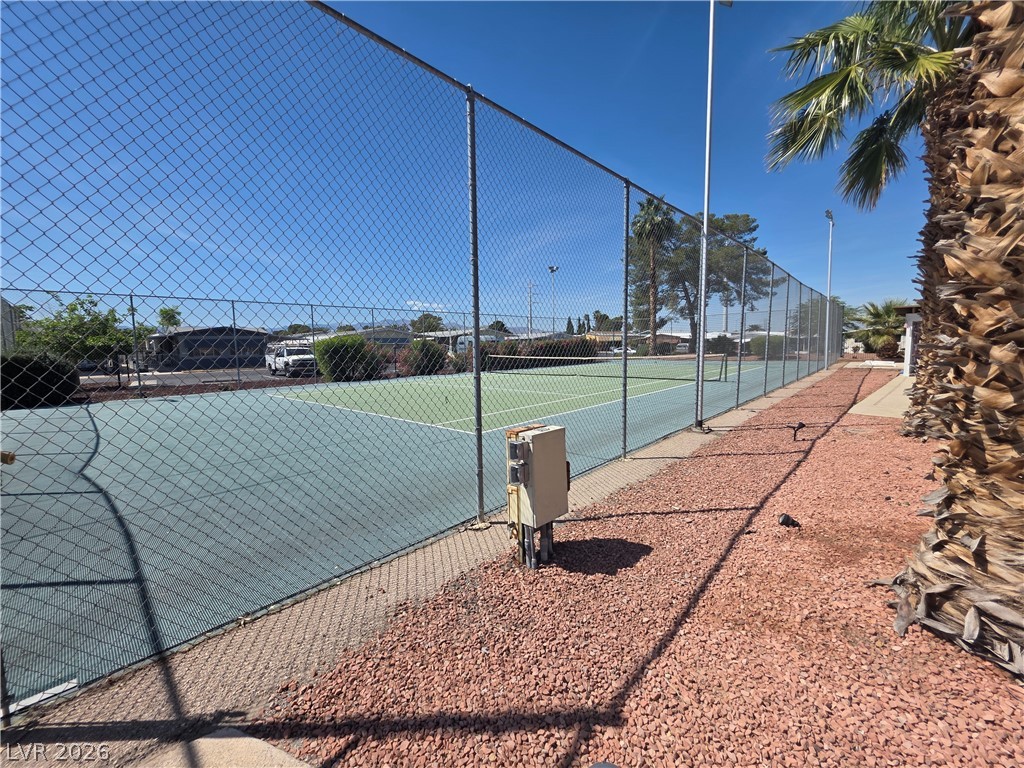 Photo 33 of 40, 4557 Royal Ridge Boulevard