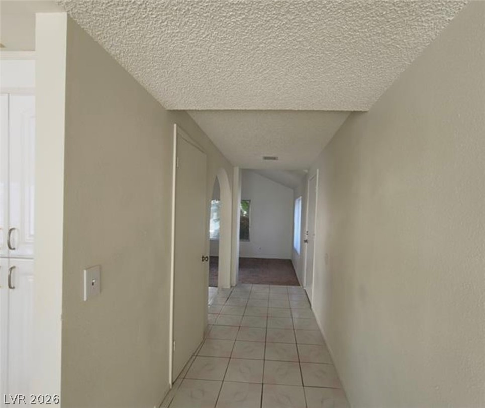Photo 9 of 26, 1673 Caliente Court