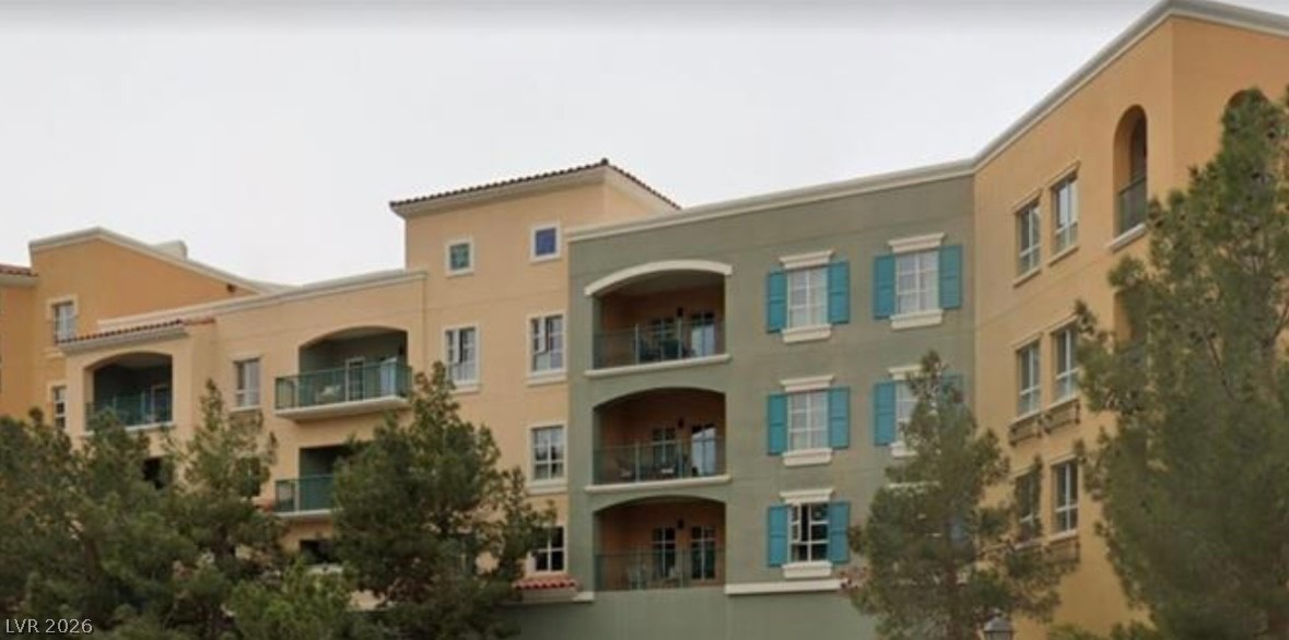 30 Strada Di Villaggio #631, Henderson 89011