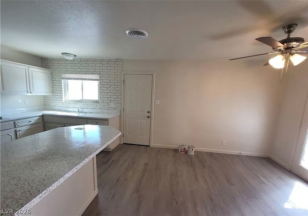 Photo 6 of 36, 3749 Ponderosa Avenue