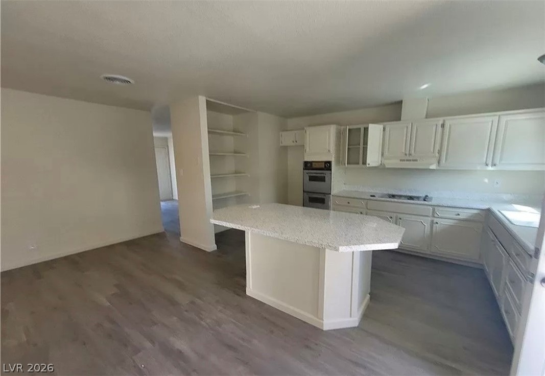 Photo 9 of 36, 3749 Ponderosa Avenue