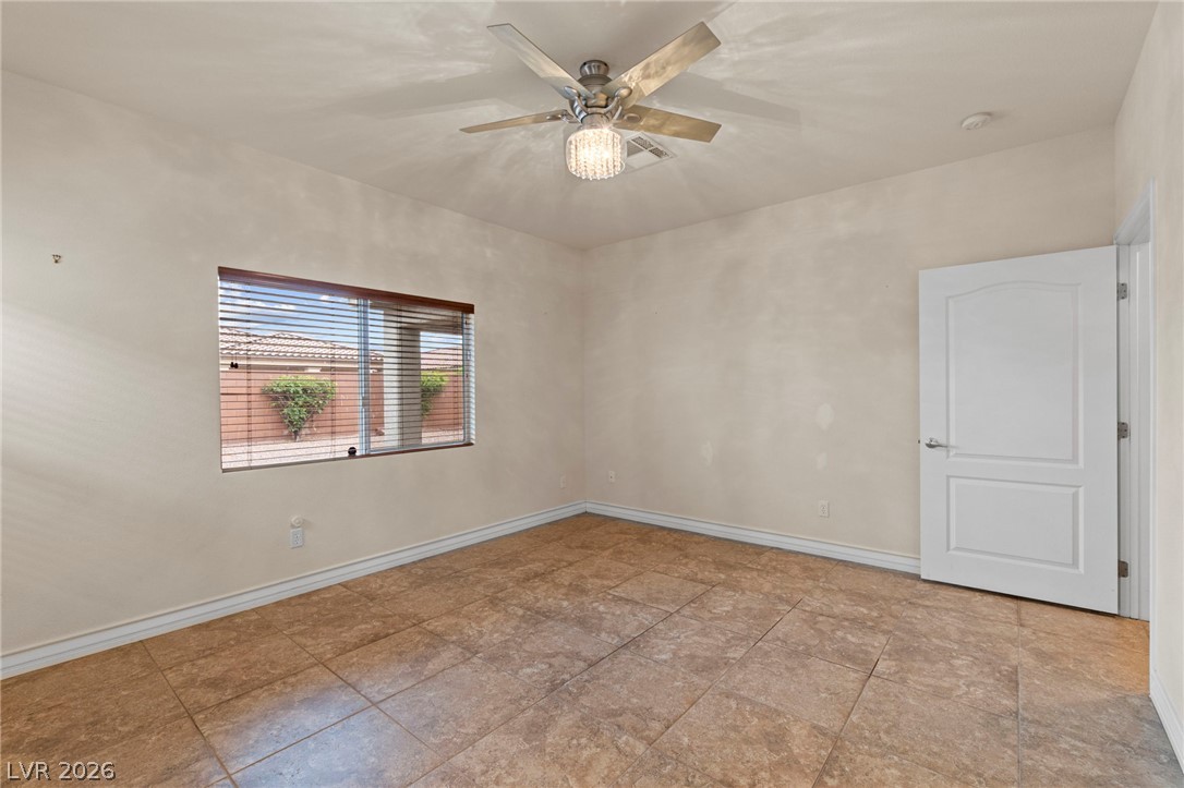 Photo 31 of 42, 4761 Leone Avenue