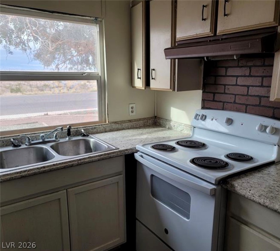 Photo 5 of 1121 Pawnee Lane