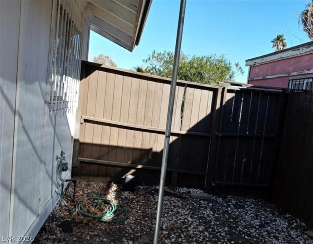 Photo 13 of 18, 6227 Don Gaspar Avenue