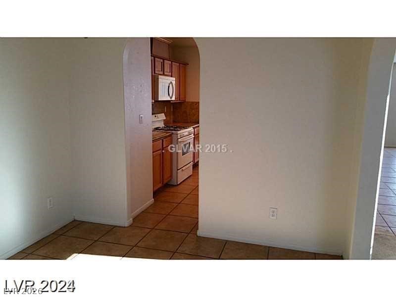 Photo 10 of 45, 5308 La Quinta Hills Street