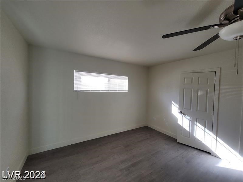 Photo 25 of 40, 4321 El Conlon Avenue