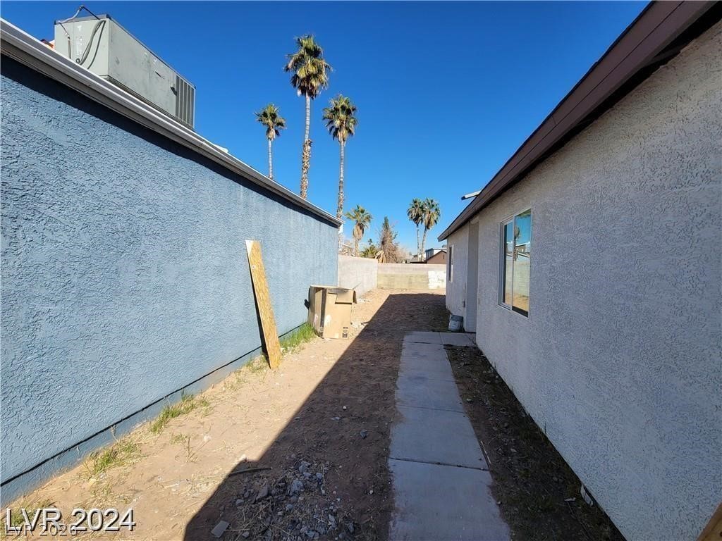 Photo 4 of 7324 Empress Drive