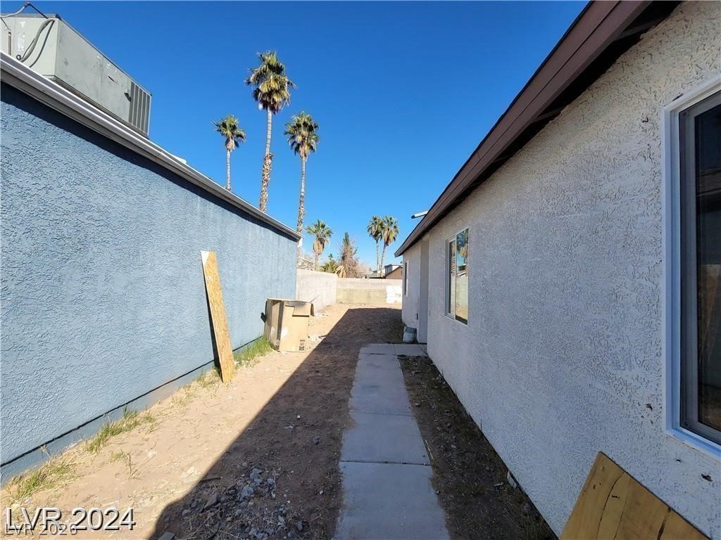 Photo 6 of 50, 7324 Empress Drive