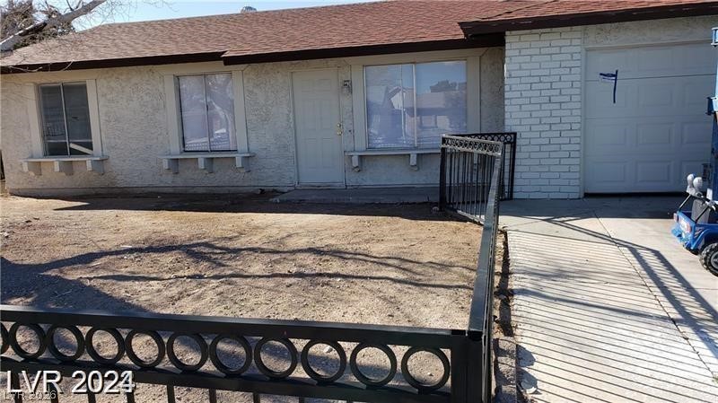 Photo 5 of 915 MAJOR Avenue