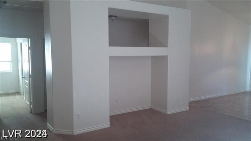 Photo 10 of 23, 5116 Blue Rose Street