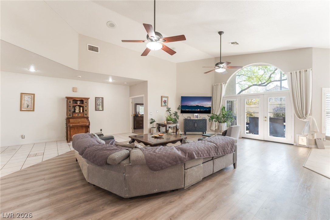 Photo 15 of 52, 8048 Marbella Circle