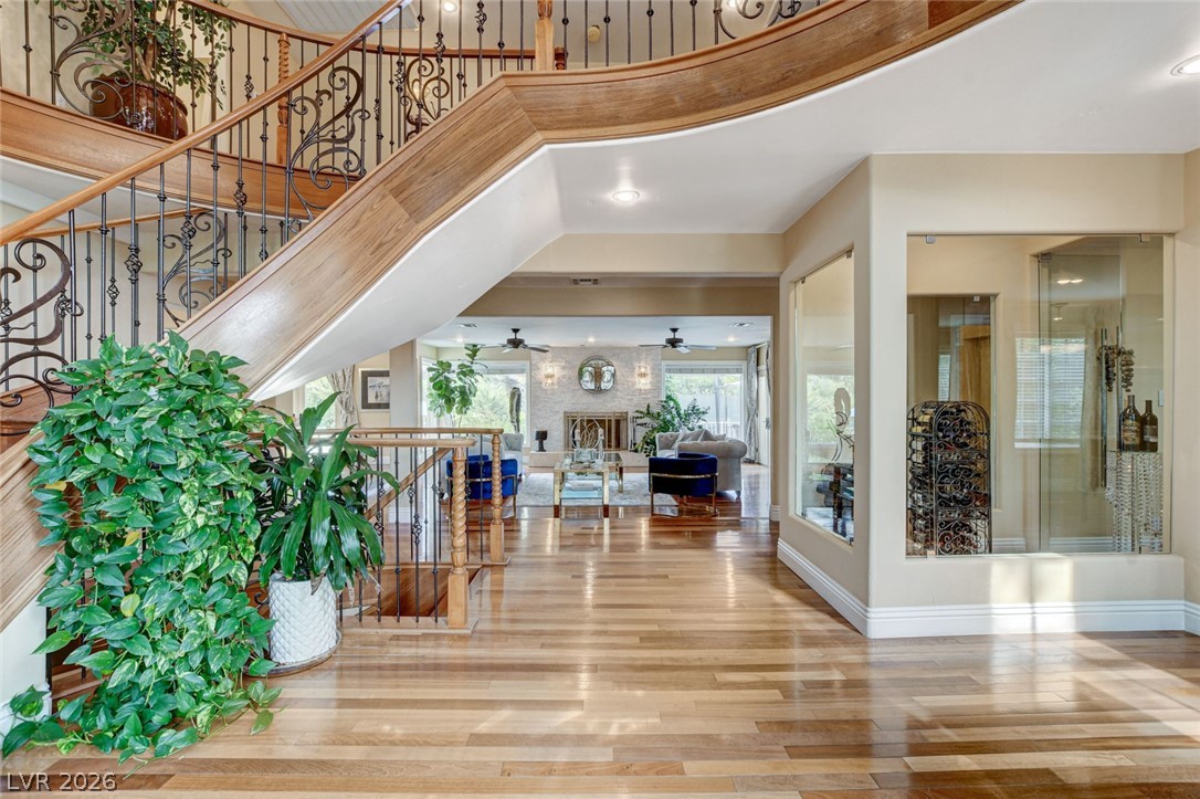 Photo 5 of 7001 Alamitos Circle