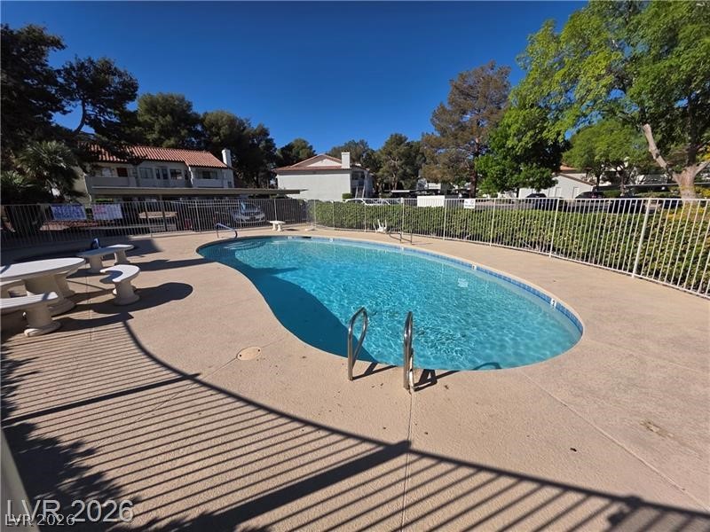 Photo 6 of 27, 2724 Otter Creek Court #101