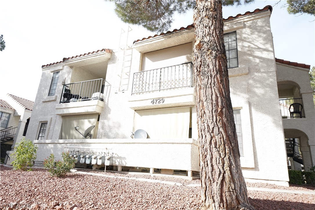 Photo 2 of 4729 Nara Vista Way #102