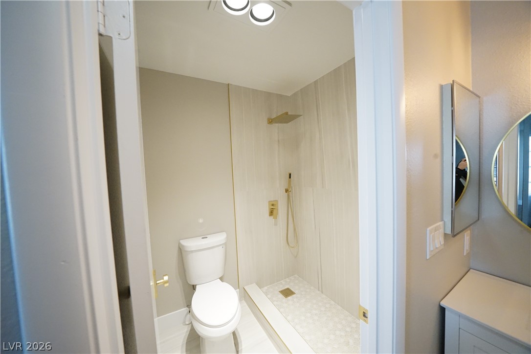 Photo 10 of 13, 4729 Nara Vista Way #102