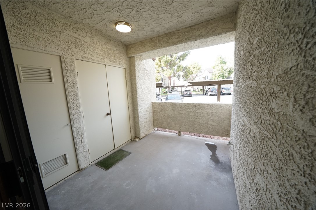 Photo 11 of 13, 4729 Nara Vista Way #102
