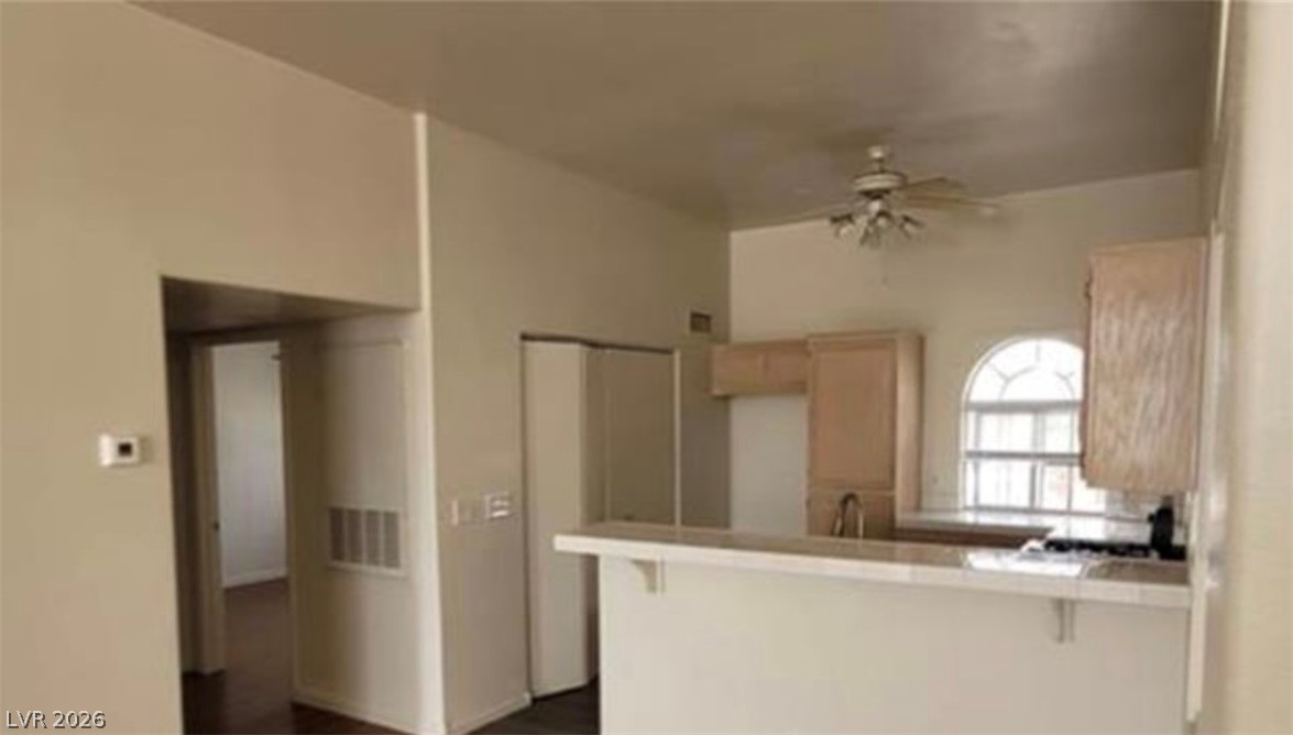 Photo 15 of 30, 3125 N Buffalo Drive #2104