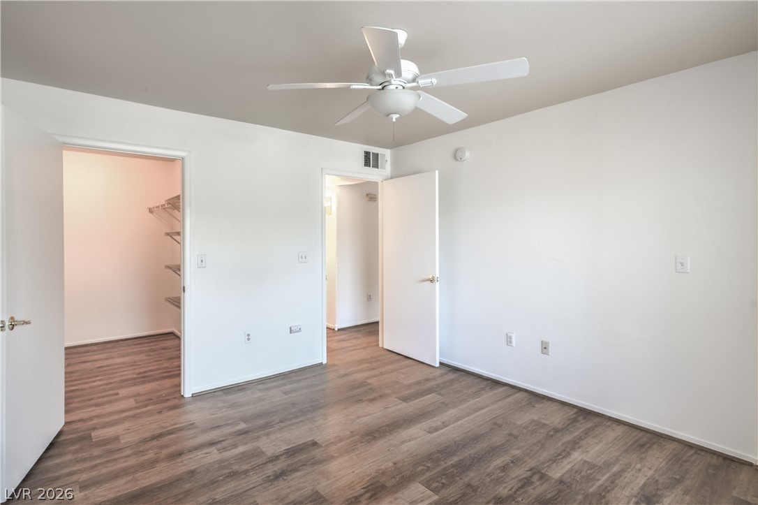 Photo 15 of 26, 5710 E Tropicana Avenue #1017