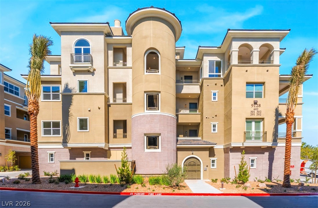 9128 Las Manaitas Avenue #301, Las Vegas