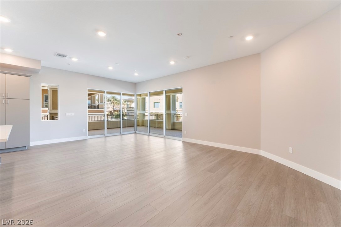 Photo 6 of 16, 9128 Las Manaitas Avenue #201