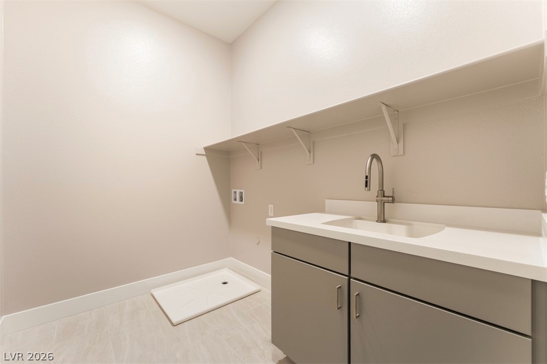 Photo 7 of 16, 9128 Las Manaitas Avenue #201