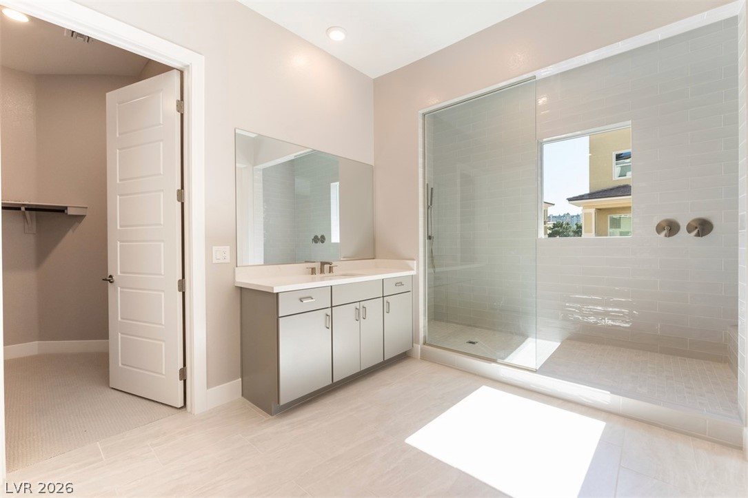 Photo 10 of 16, 9128 Las Manaitas Avenue #201