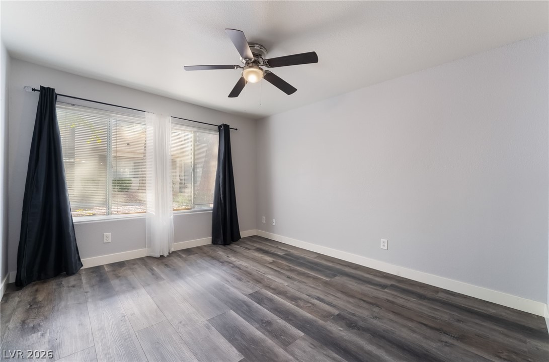 Photo 16 of 35, 3160 Tarpon Drive #102