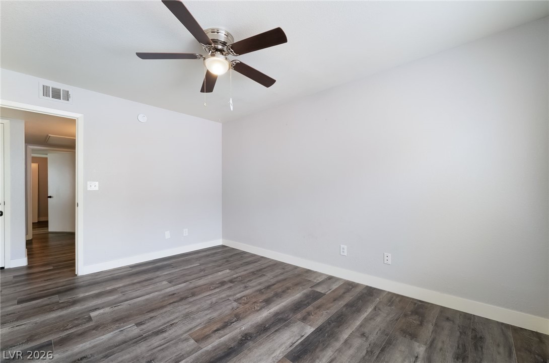 Photo 24 of 35, 3160 Tarpon Drive #102