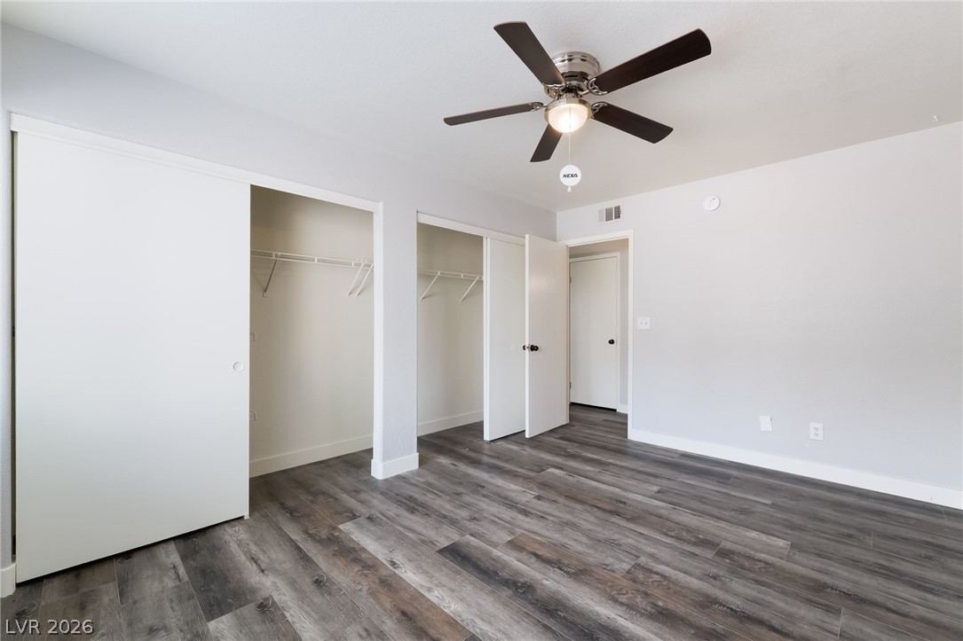 Photo 25 of 35, 3160 Tarpon Drive #102