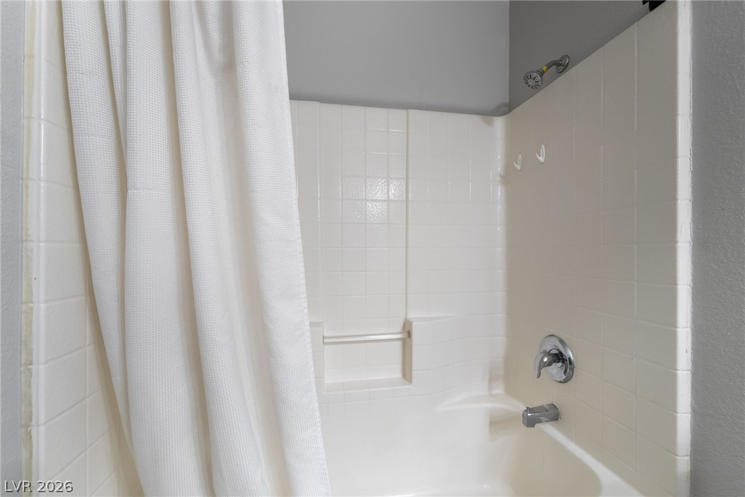 Photo 27 of 35, 3160 Tarpon Drive #102