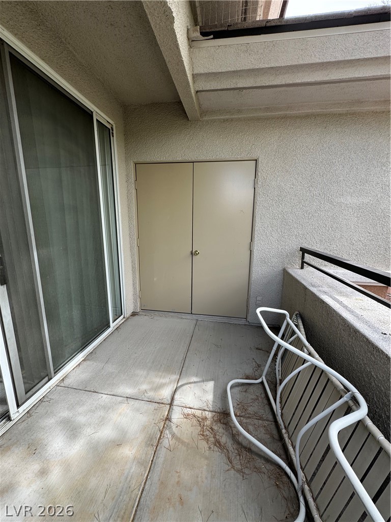 Photo 11 of 15, 656 Peachy Canyon Circle #203