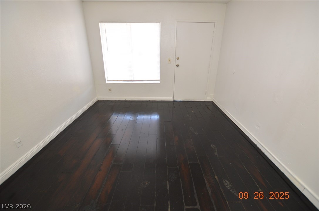 Photo 2 of 3980 Palos Verdes Street
