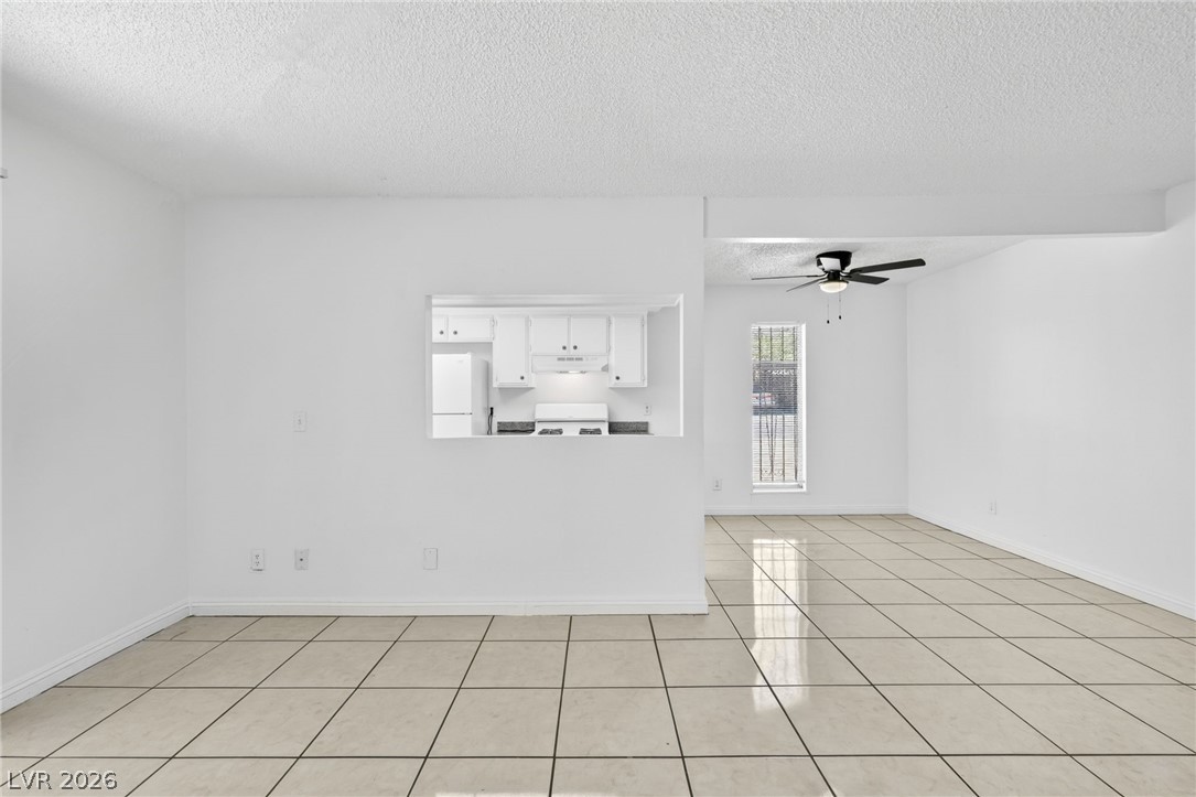 Photo 5 of 1405 Vegas Valley Drive #281