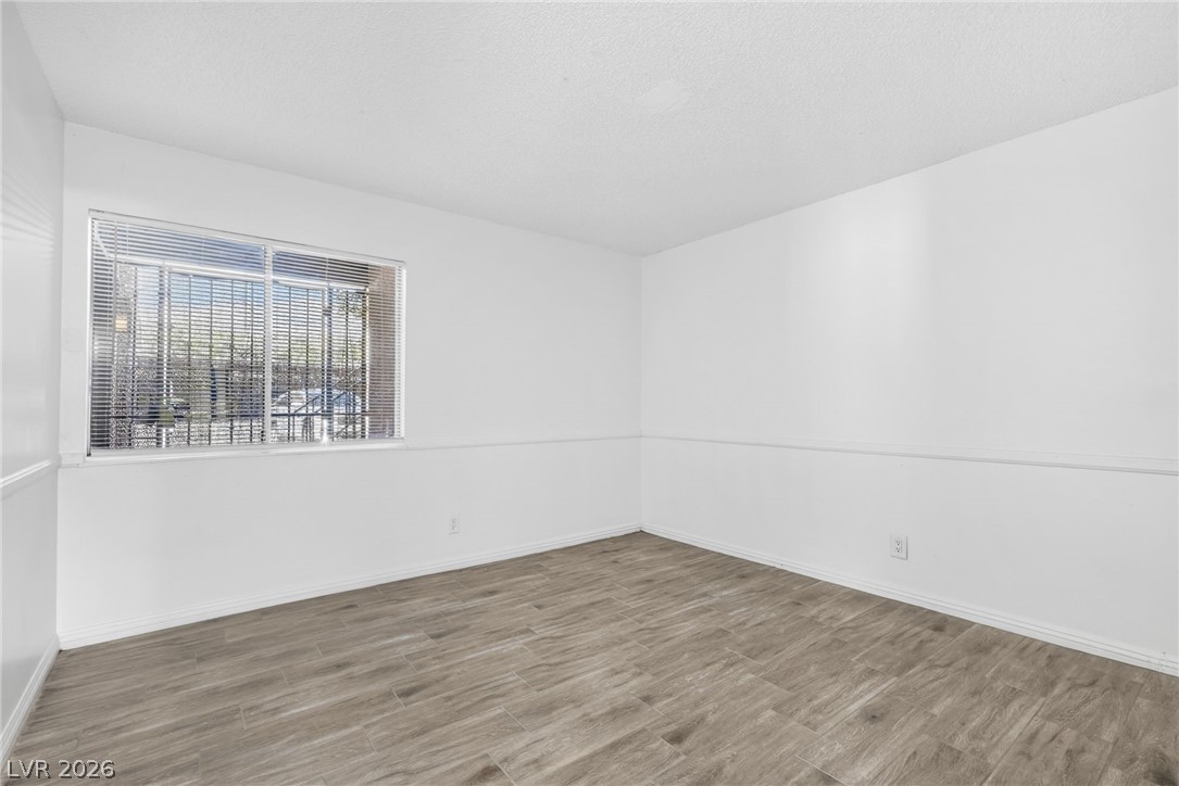 Photo 14 of 20, 1405 Vegas Valley Drive #281